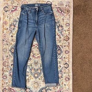 Old Navy Women's Straight Leg Blue Jeans Boyfriend Fit